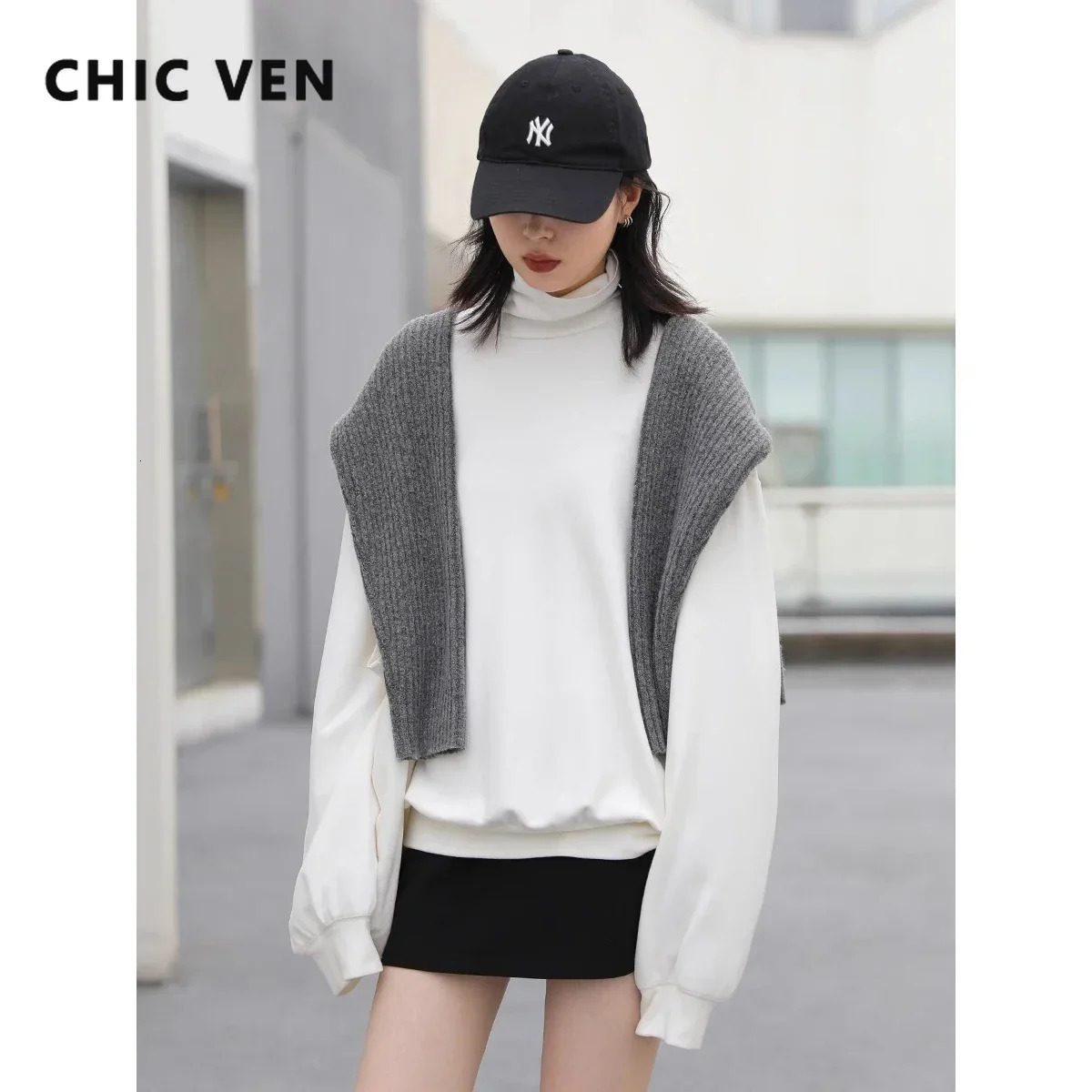 CHIC VEN Women TShirts Loose Long Sleeve Solid High Collar Basic Tees Warm Woman Tops Winter Autumn 241018