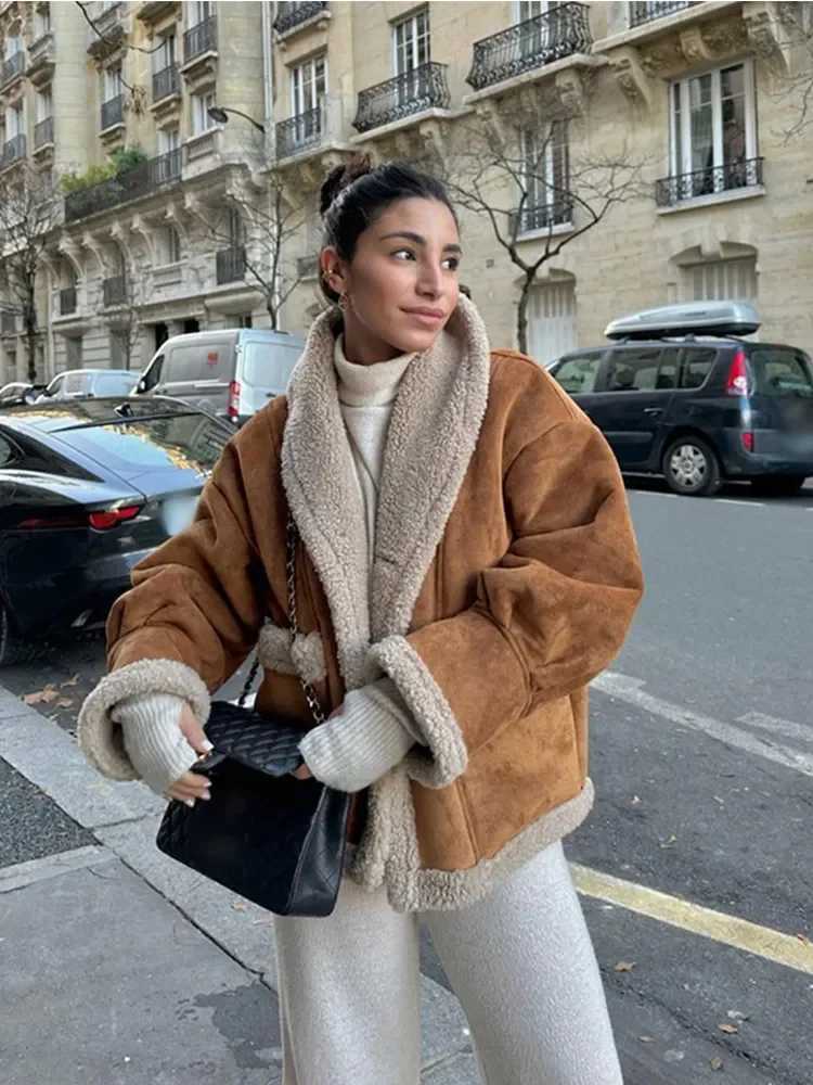 2024 Women Autumn Winter Warm Lamb Wool Thick Coat Elegant Lapel Two Buttons Short Overcoats Chic Lady Commute Street OuterwearX241018