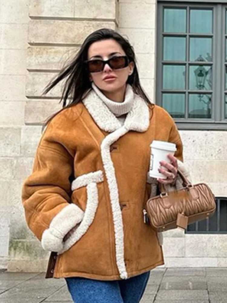 Casual Contrast Lambwool Suede Jackets With Pockets Women Fashion Oversized Lapel Buttons Coats 2024 New Lady Commute StreetwearX241018