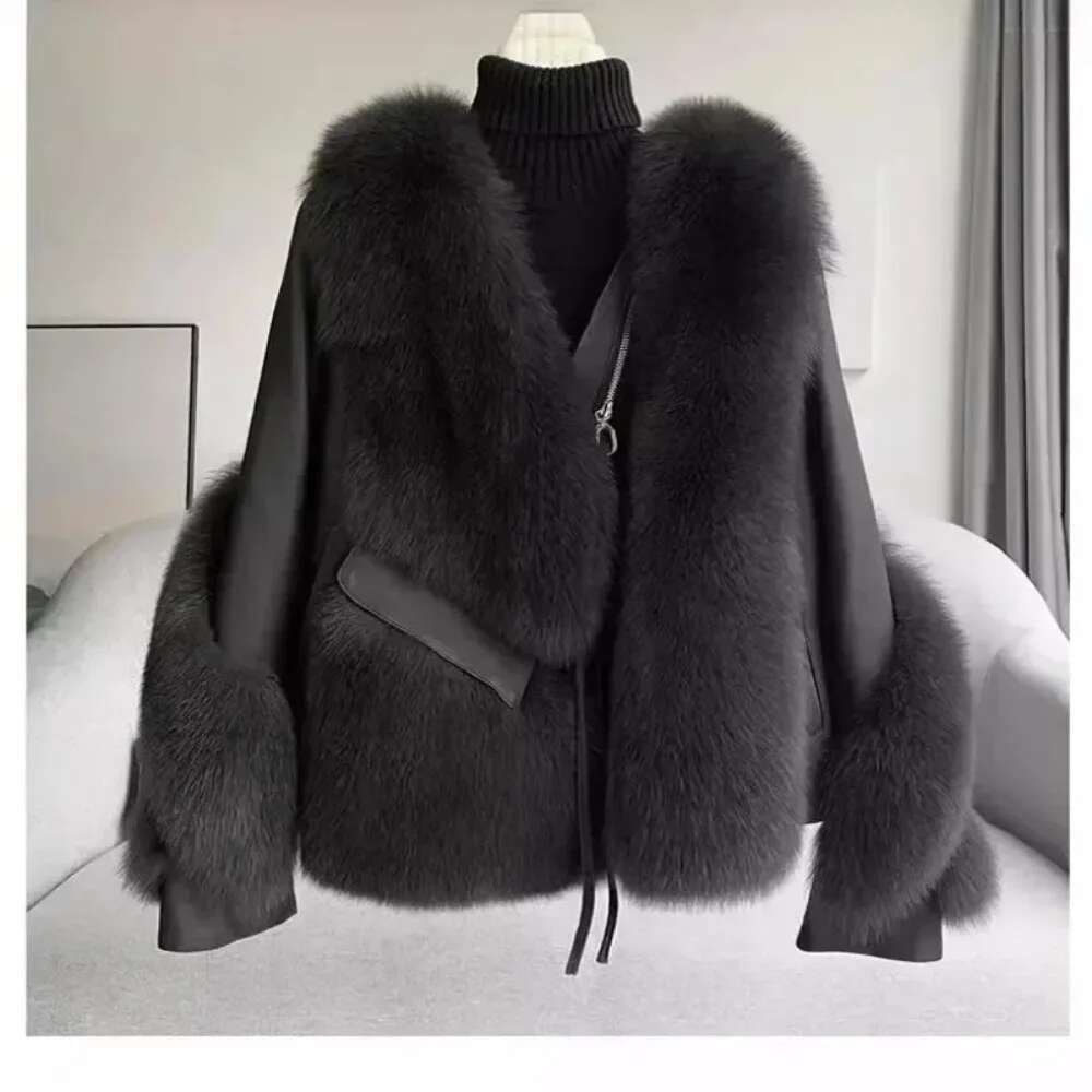 Women Fox 2024 Autumn Winter Fur All-In-One Spliced Sheepskin Motorcycle Coat Thickened Warm Free Shipping