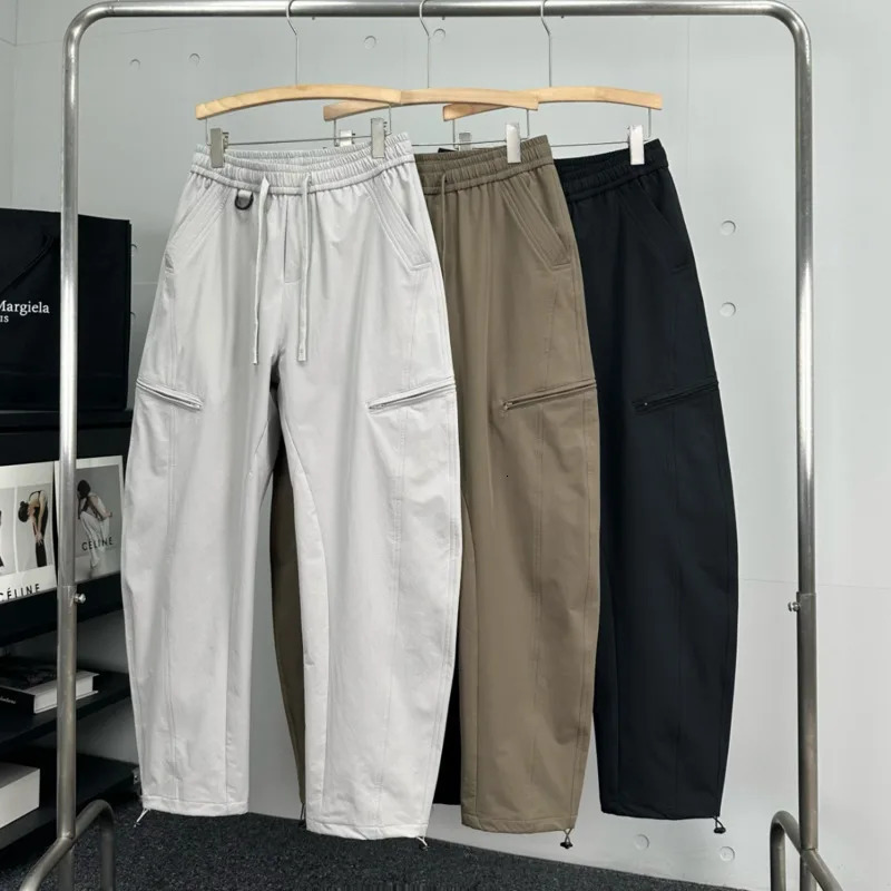 Hip Hop Retro MultiPocket Tapered Work Pants Men Women Fashion WideLeg Outdoor Loose Straight Hundred Streetwear 241018