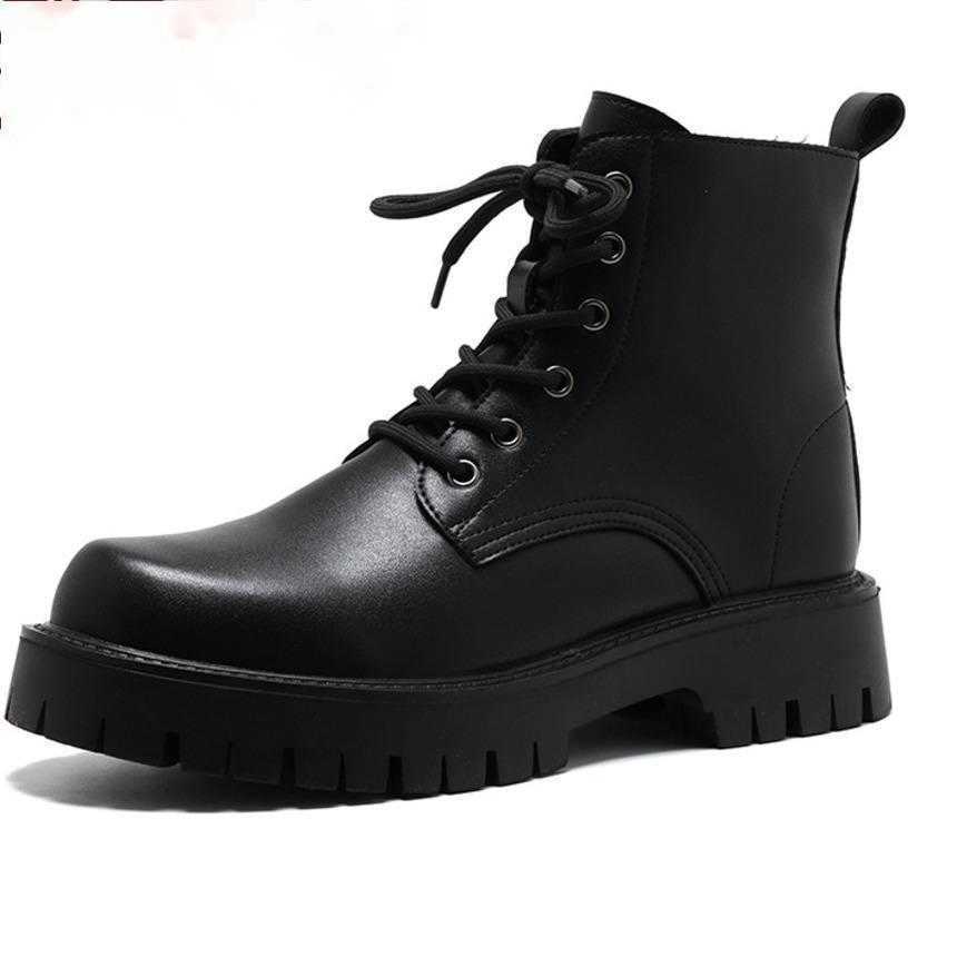 Martin Boot Oversized Mens Ankle Women Boots Leather British Style New Motorcycle Boots Fashion Boots Fashion Boots Woman Shoes 240927