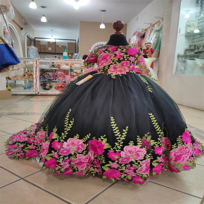 Black Mexican Flower Girls Dresses 2025 Charro Mariachi Toddler Escaramuza Girl Pageant Dress Cute Birthday First Holy Communion Dress Caramuza Kids W