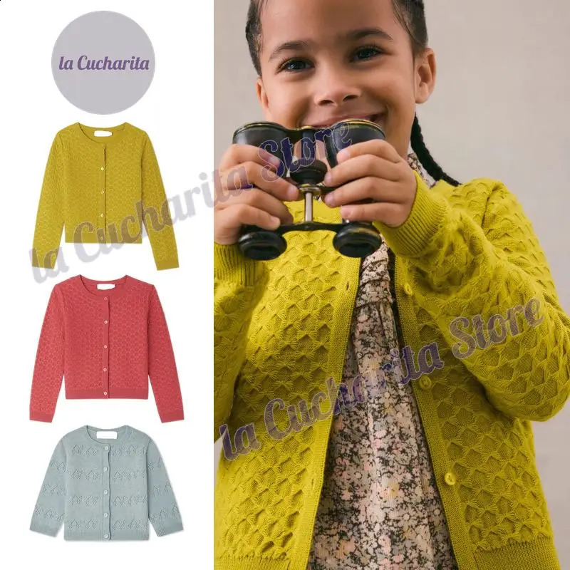 Customize girls cardigans for the autumn and spring season cherry knitted childrens clothing autumn y girls cardigans 241017