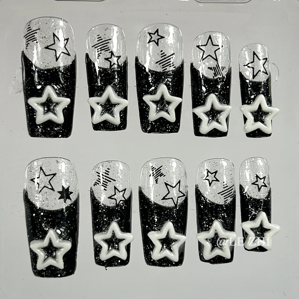 Fashion Dark Wind Wearable Press on Nails Retro Style Rhinestones Detachable Reusable Full Cover Nail Tips 241017