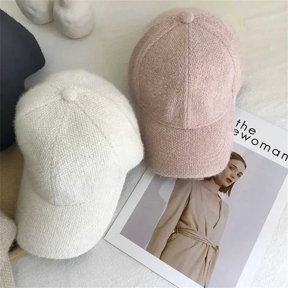 Autumn Simple Metal M Solid Color Rabbit Hair Baseball Cap Womens Winter Outdoor Warm Thickened Fashion Plush Sunshade Hat 2023X241018