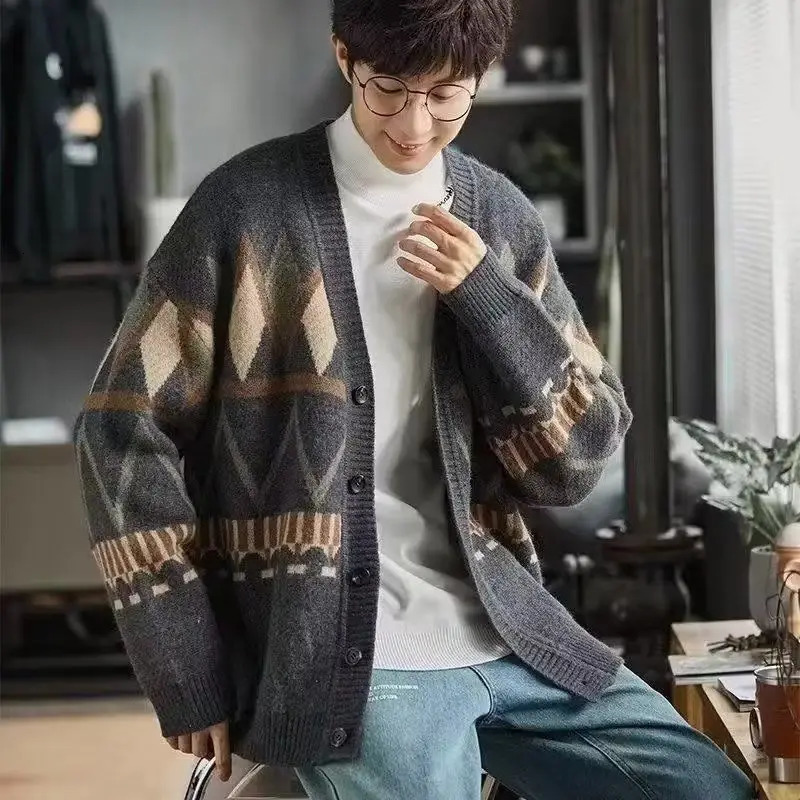 Vneck Knitted Sweater for Men Color Contrasting Closed Thread Coat Japanese Trendy Versatile Cardigan 241018