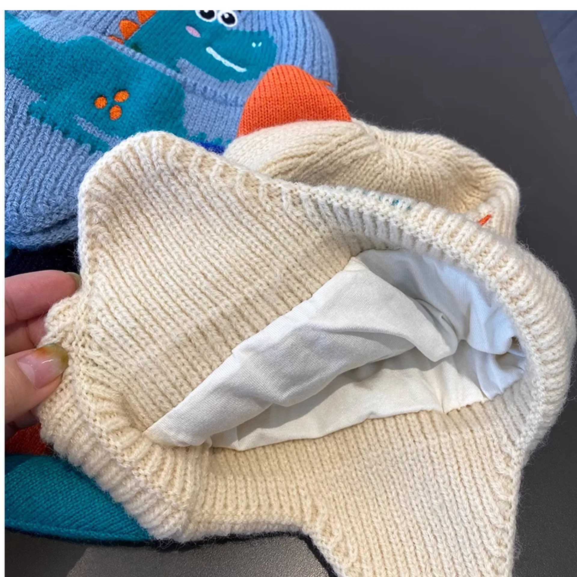Dinosaur Kids Earmuffs Hat Winter Warm Knitted Beanie Cap for Boy Girl Cute 3D Solid Color Toddler Ear Protection Caps LX241018