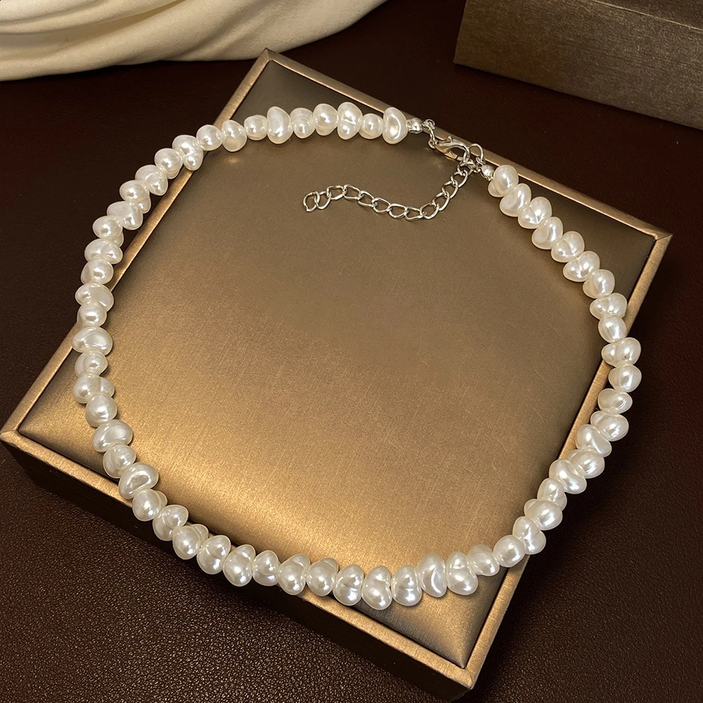Jewelry Trendy Irregular Pearl Necklace Temperament Simple Handmade Strand Bead For Men Gift 241010