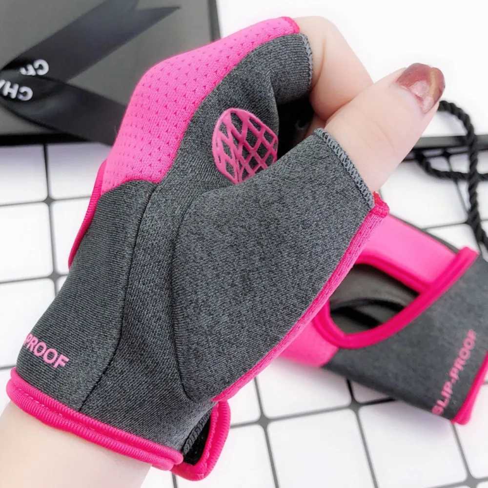 1. Fitn sports gloves with both hands high elasticity anti slip dumbbell breathable glovesW241018