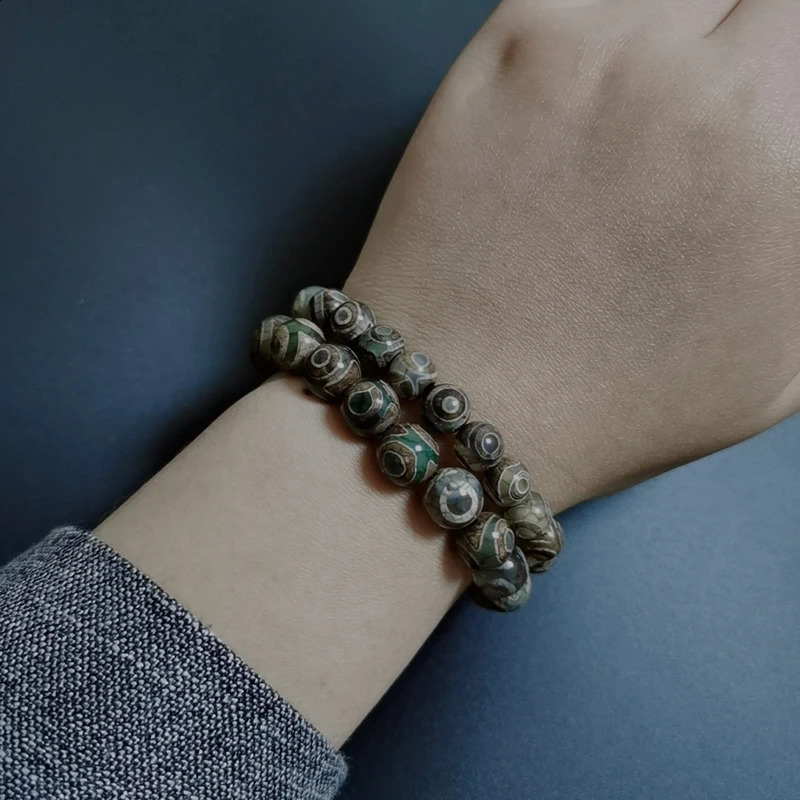 Healing Stone Natural Xizang Dzi Agate Bracelet suitable for women nine eye agate three eye round bead chain bracelet 241018
