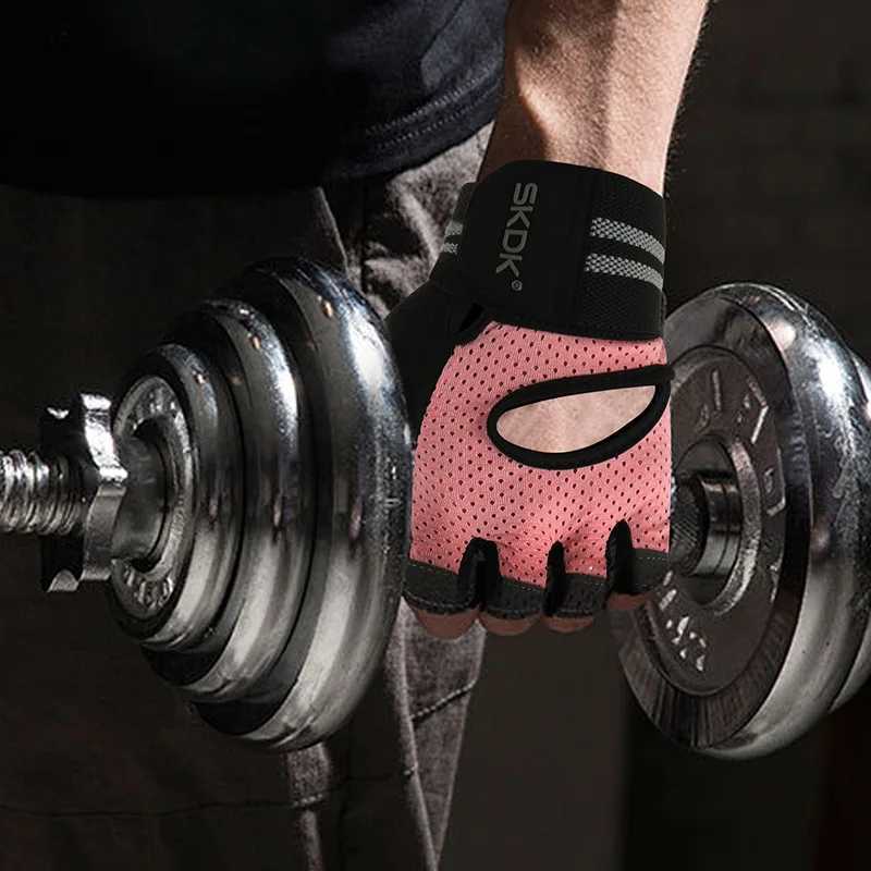 Mens Breathable Fitness Gloves Silicone Palm Hollow Fitness Gloves Weightlifting Exercise Dumbbell Cross Fitness GlovesW241018