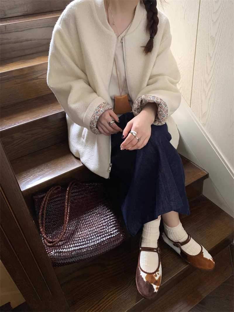 White Lamb Wool Jacket Liner Floral Print Stand Collar Zipper Pockets Short Coat Chic Design Korean Style All Match FashionX241018