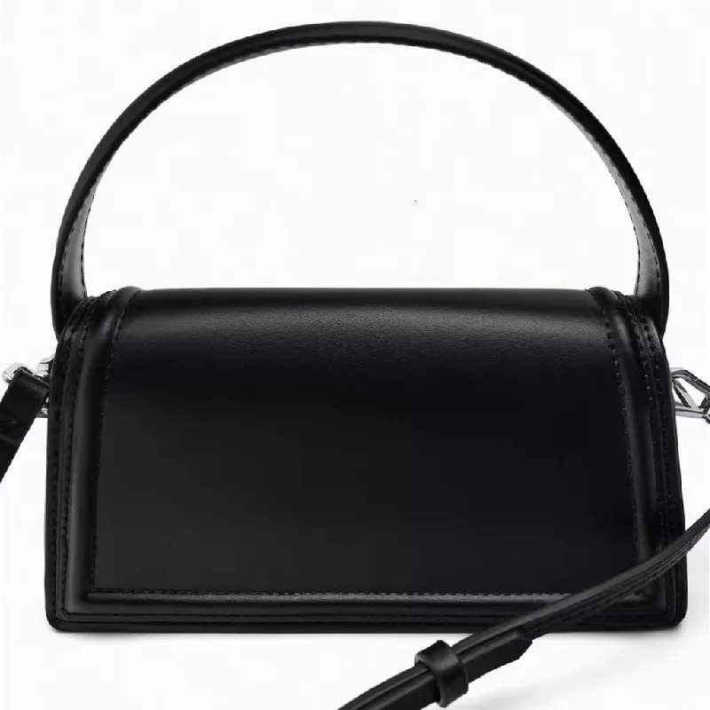 Retro leather cross body bag for women 2024 er womens small flip shoulder lower arm bag armrest handbag and wallet241018