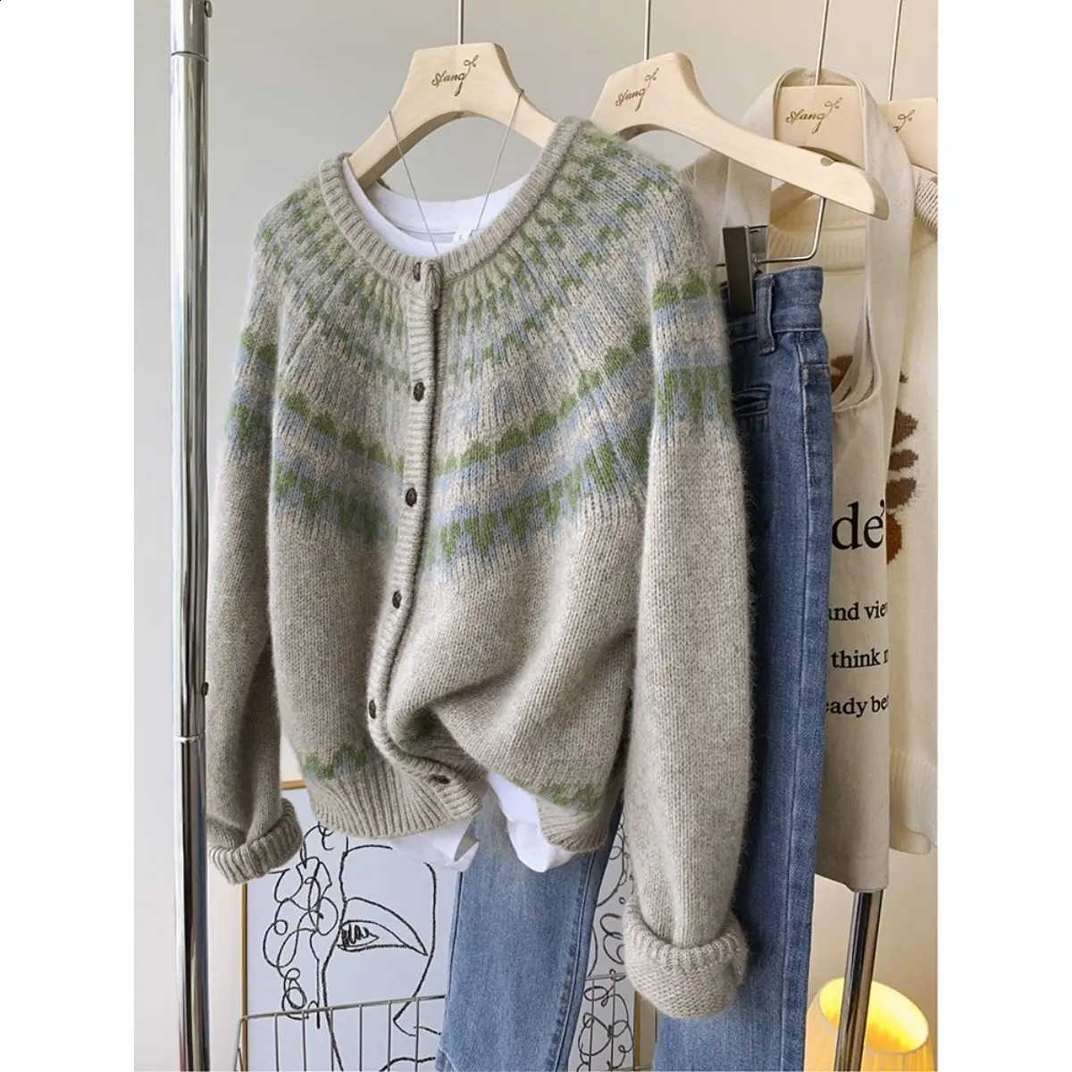 OMCHION Raccoon Fleece Sweater Jacket Women Gothic Outside Wear Lazy Wind 2024 Burst Models Tops Knitted Cardigan Thickening 241010