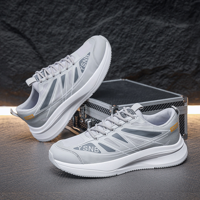 Thick soled sneakers, classic spring and autumn styles, fashionable, lightweight, soft soled, breathable, versatile, casual running shoes for men