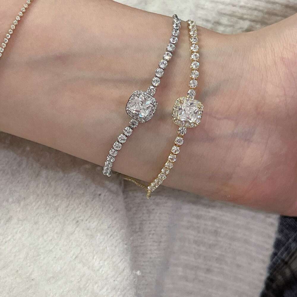 Diamond design bracelet Gold and Sier Small Square Zircon Bracelet Versatile Pulg Gentle Wind Style Adjustable size