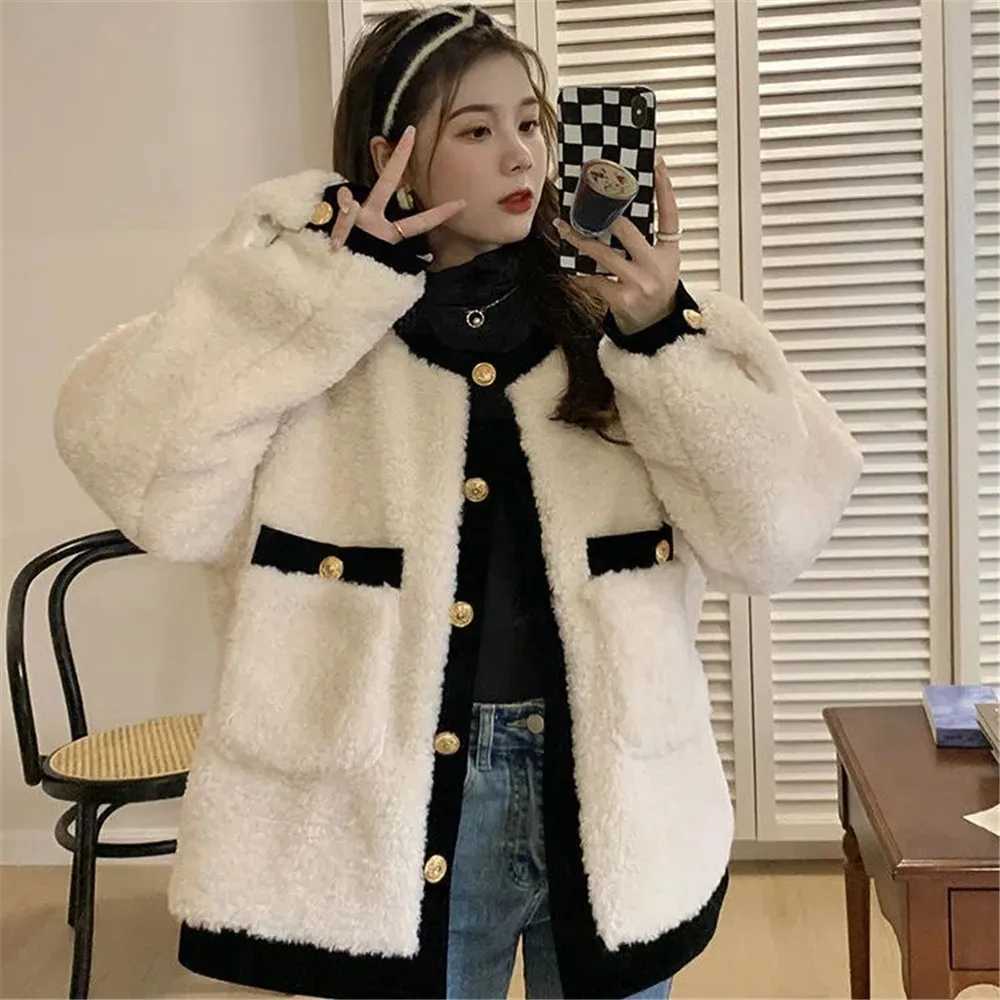 Lambs Wool Basic Jackets Women Winter Warm Elegant Streetwear Korean Harajuku O-Neck Outwear Soft Ladies Classic Tender PocketX241018