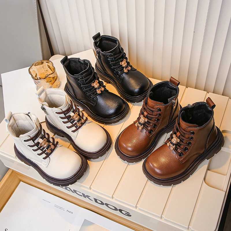 Boots Children Fashion Boots Girls Leather Short Boots Retro Kids Ankle Boots with Bear Doll Anti-Slippery Spring Autumn 2024 New H241018