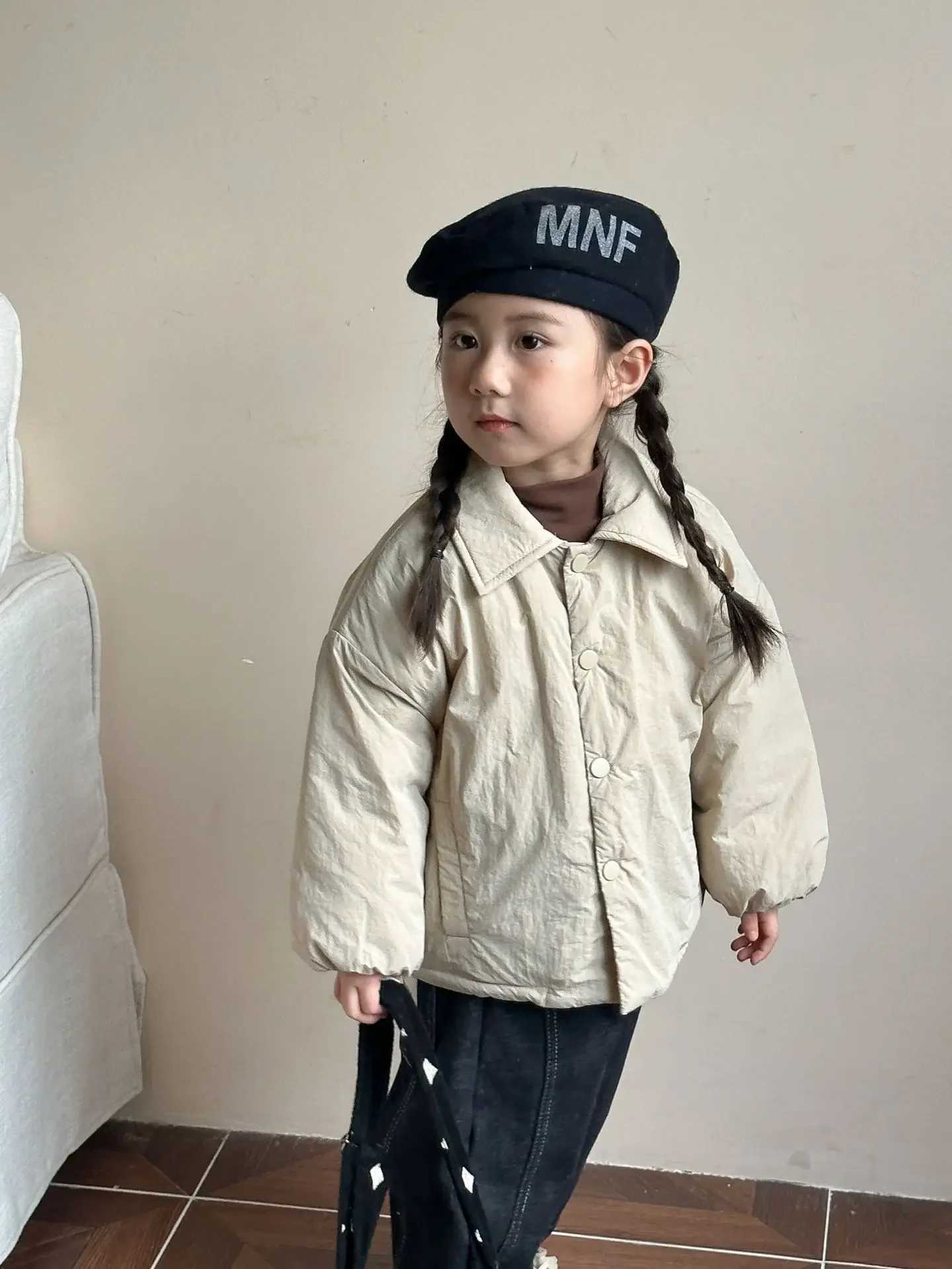 Childrens clothing solid color simple thick cotton apron jacket new winter boys and girls fashionable loose full jumpsuit M241018
