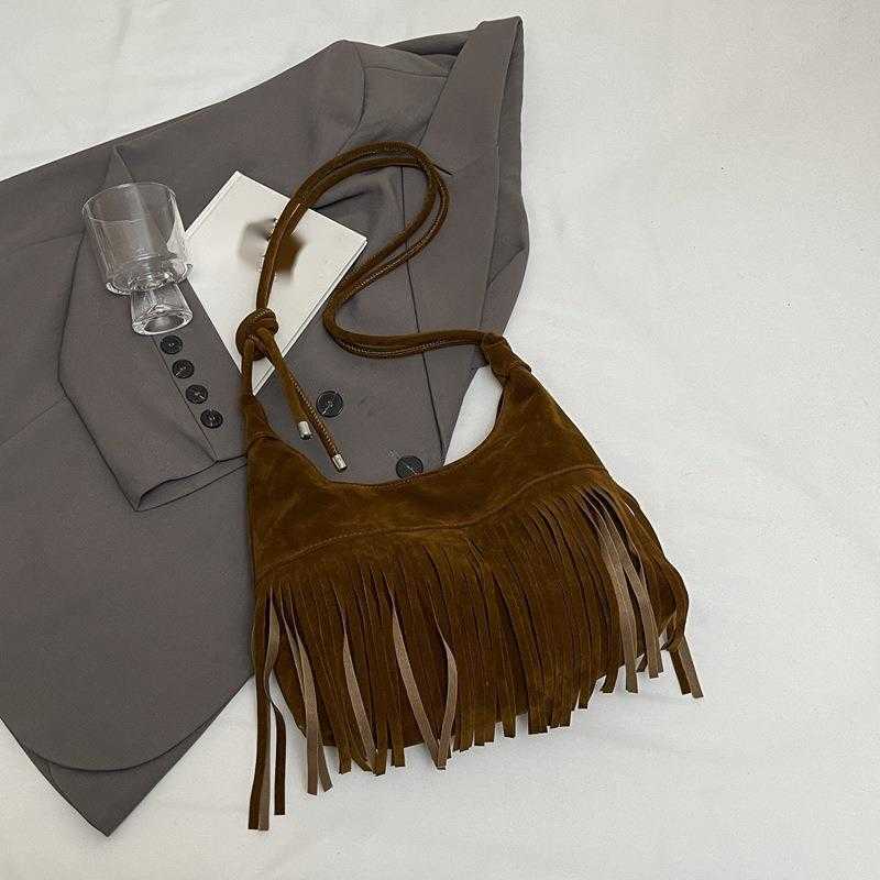 CMM Fall Winter New Suede Fringed Womens Shoulder Bag Fashion Texture and Personalized Single Shoulder Crossbody Bag Trend