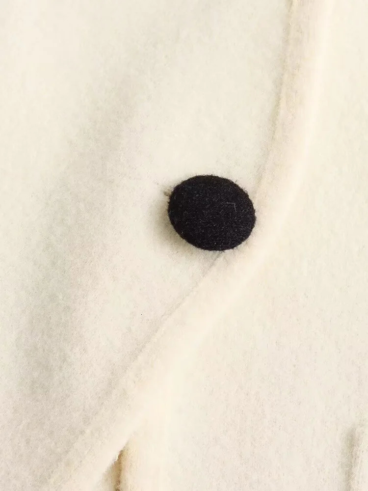onebutton pearl velvet jacket for women Hepburn style small Korean doublesided wool highend thickened cardigan top 241018