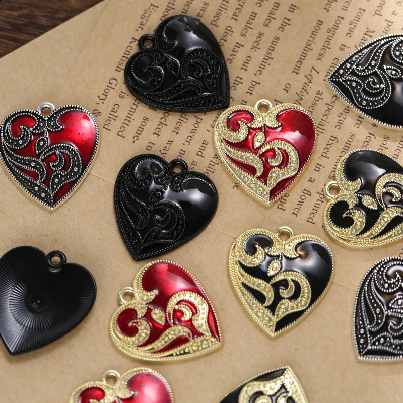 Trendy 10pcslot Eye Heart Shape Charms Pendant DIY Earrings Necklace for Jewelry Making Accessories 2321mm 241010