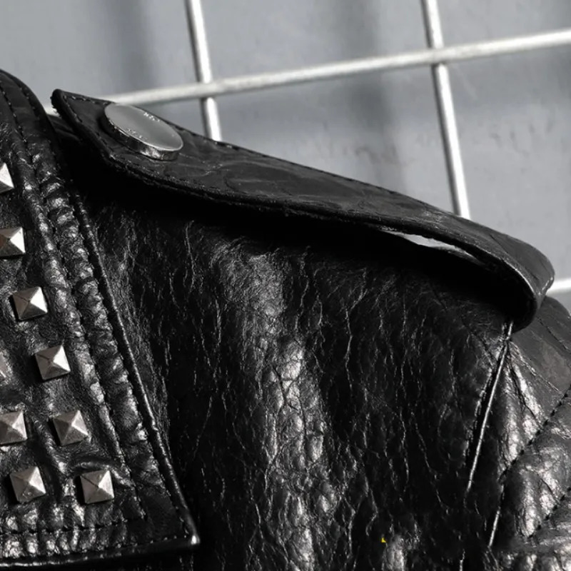 Punk Style Outerwear Rivets Zipper Motorcycle Biker Jacket Men TurnDown Collar Genuine Leather Cowhide Coat Mens Short Jackets 241018