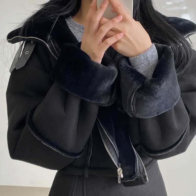 Autumn Winter Lamb Wool Patchwork Jackets Women Korean Warm Coats Women Elegant Suede Short Jackets Female LadiesX241018