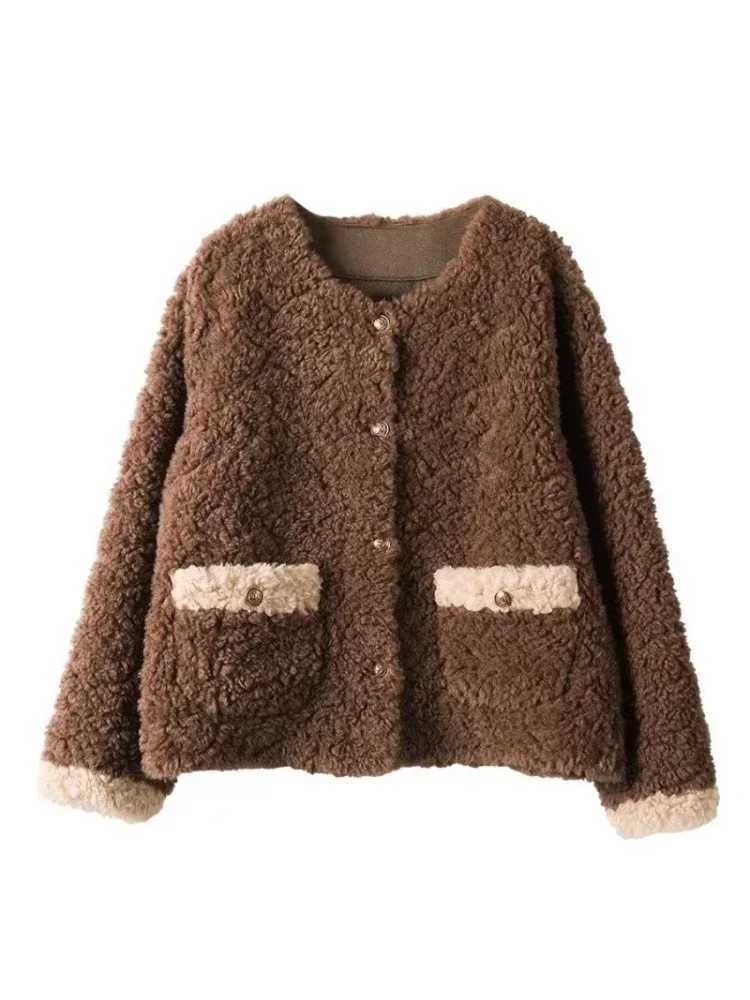 2024 Lamb Wool Short Jacket Women Autumn/winter Elegant French Style Tweed Cotton-padded Top Sensible Design round-neckX241018