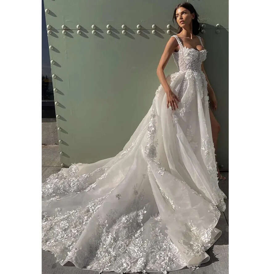 Wedding Boho Dress Princess Women Gorgeous Sleeveless Lace Appliques Pleats A E Bridal Gown Sweep Train