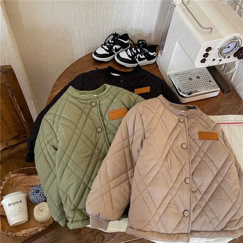 Childrens apron cotton coat winter autumn solid thick warm jacket boys and girls sports jacket 3-10Y childrens casual quilted jacket M241018