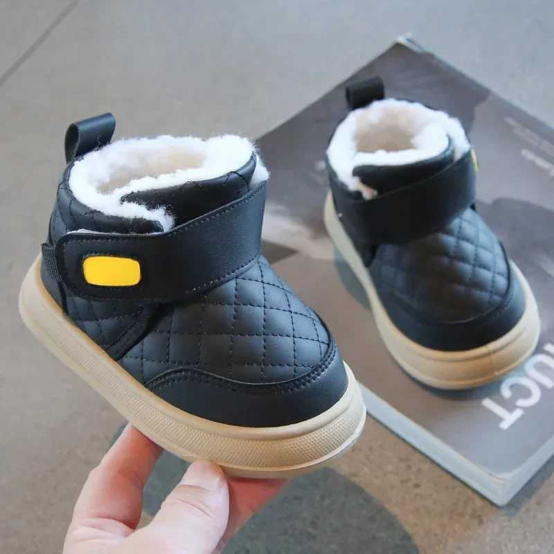 Boots Winter childrens snow boots plush warm baby shoes toddler shoes baby cotton shoes H241018