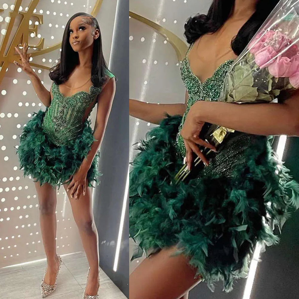 Glitter Crystal Beaded Short Prom Dresses Dark Green Feathers Mini Sheath Birthday Party Gown Cocktail Dress Pageant Special Occasion Wear 2025