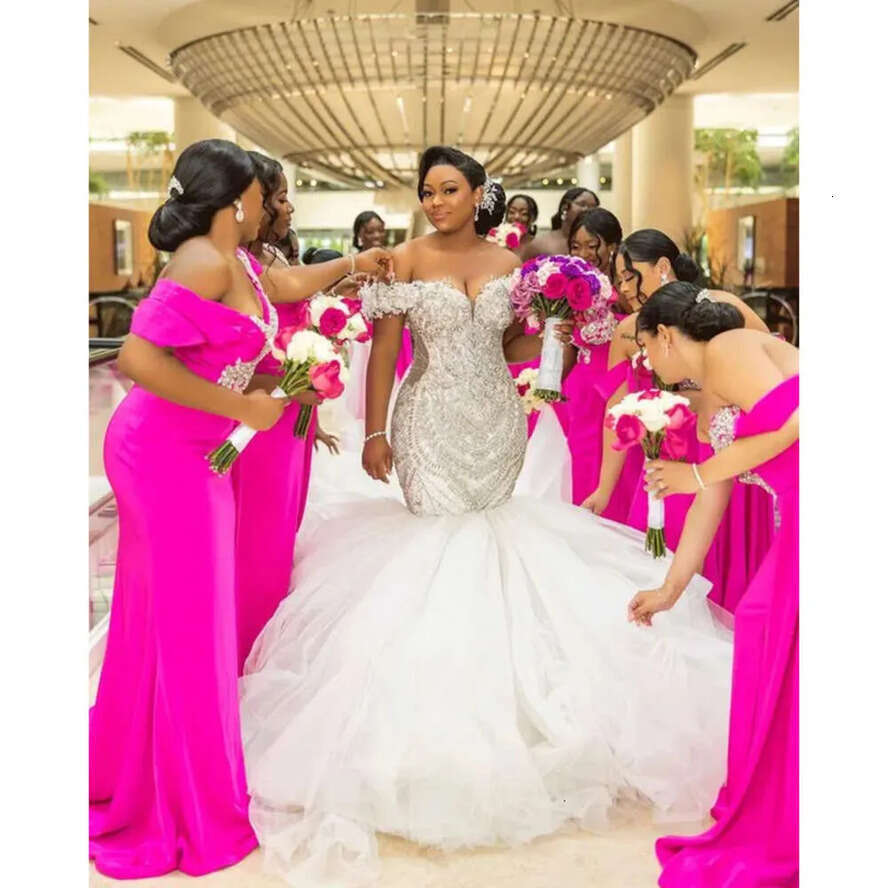 Arabic Aso Oct Ebi Urious White Mermaid Wedding Dress Beaded Crystals Tulle Bridal Gowns Dresses ZJ Es es