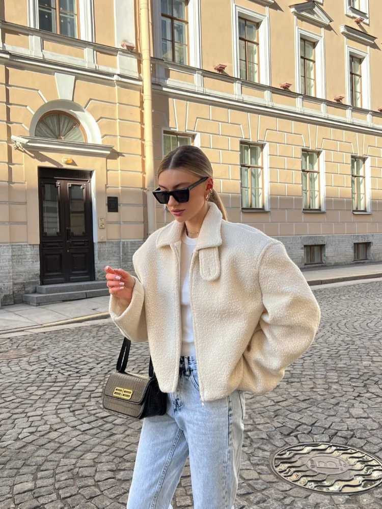 Casual Lamb Wool Solid Lapel Womens Jackets Fashion Zipper Long Sleeve Short Coats 2024 New Autumn Female Thick Warm OuterwearsX241018