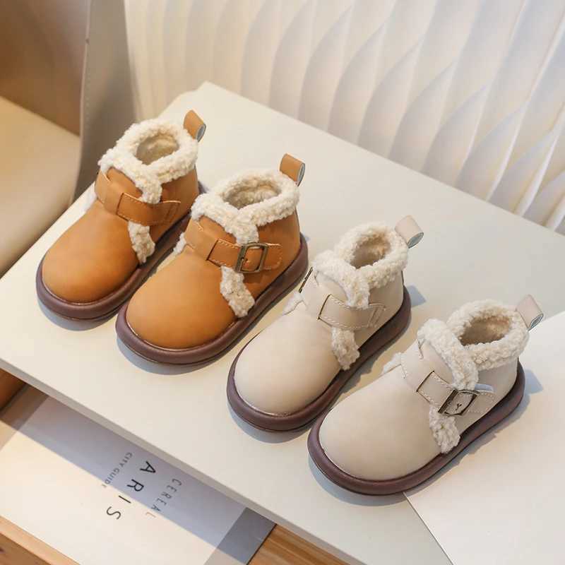 Boots Girls leather boots with flat bottomed Boted mid leg Slves autumn/winter girls fashion boots size 22-33 Sandas De Mujer H241018
