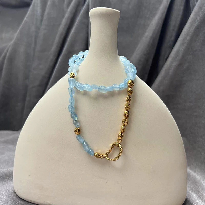 Light blue natural stone bead necklace suitable for women. Irregular stone handmade necklace Bohemian jewelry for summer holidays 241017