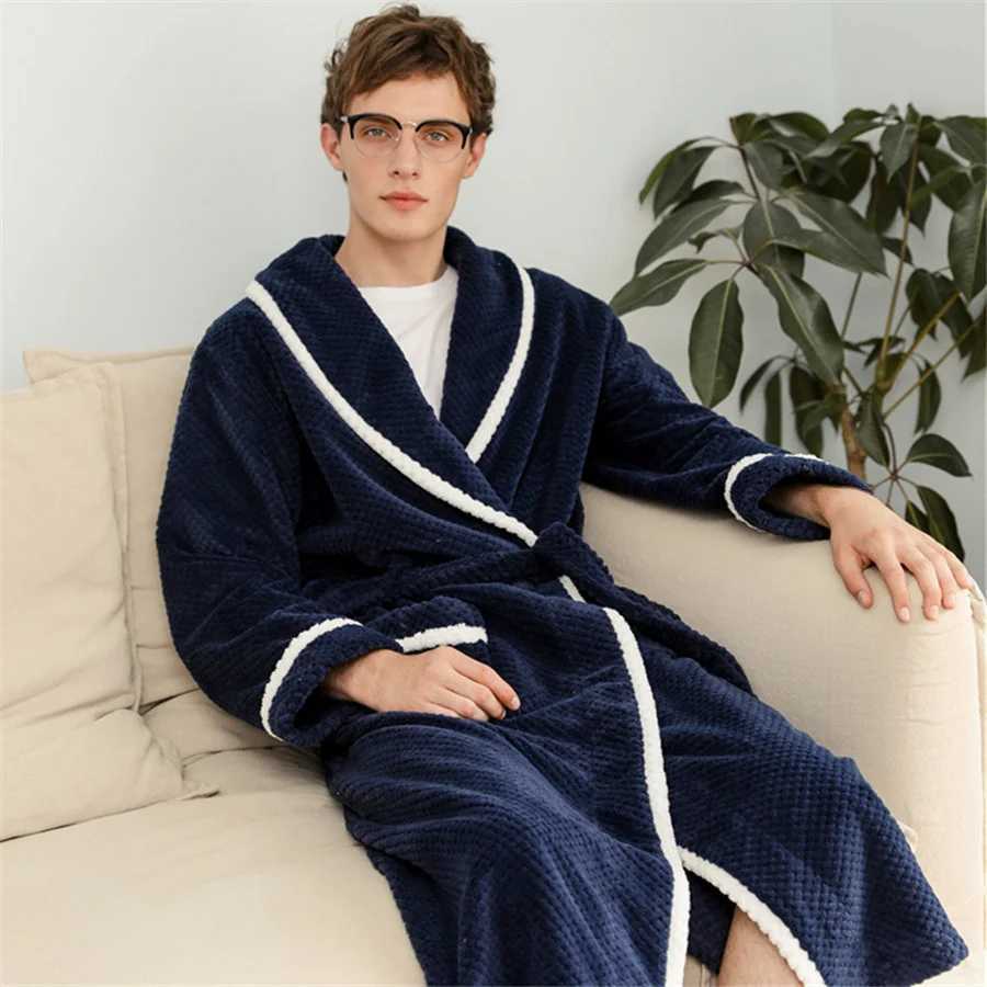 Warm Autumn Winter Flannel Men Bathrobe Thick Long Night Sleepwear Velvet Kimono Robe Mens Clothing Homewear Dressing GownXJ241018
