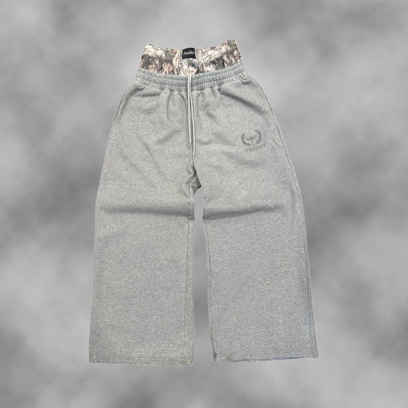 Y2K Trend Sweatpants Camouflage Embroidered Pattern Streetwear Men Women Clothing Retro Camo Baggy Pants Unisex Wide Leg 241018