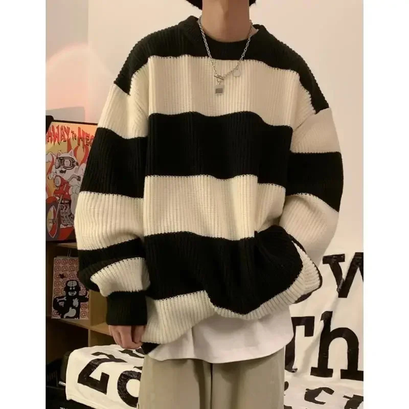 Korean style patchwork striped sweater for men in autumn and winter lazy loose knitted round neck retro trendy 241018