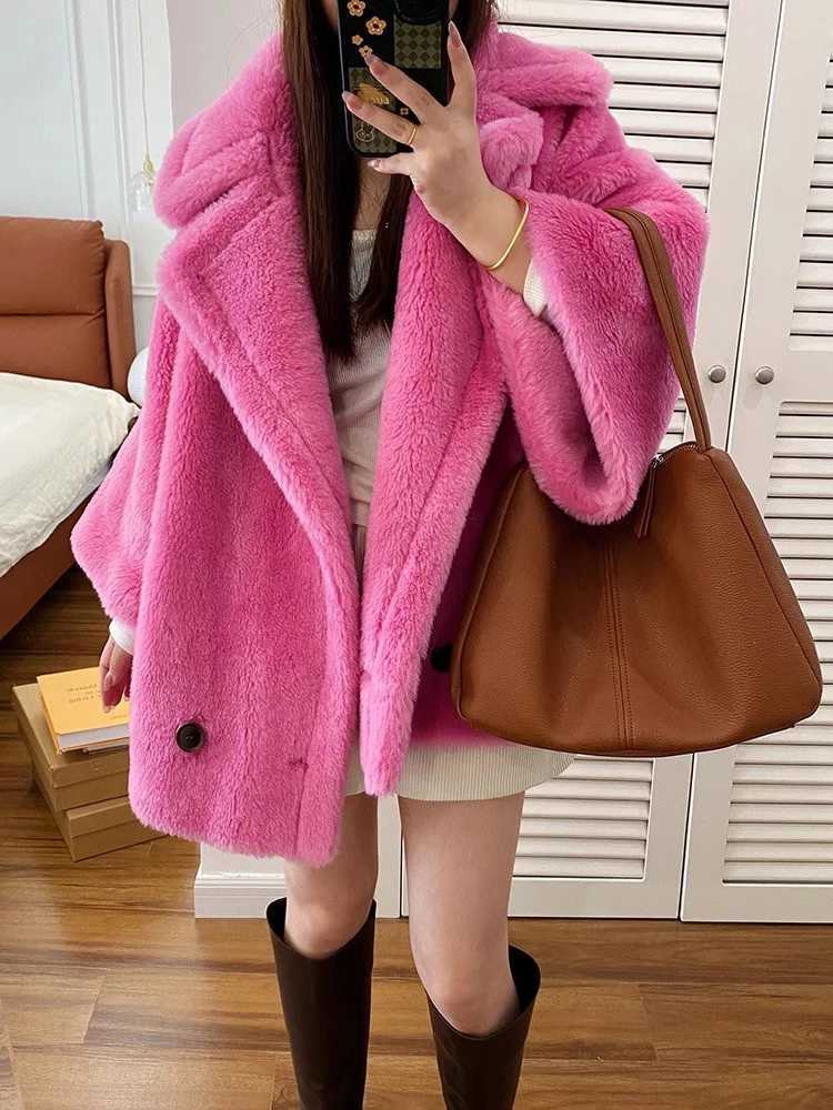 LANMREM Short Lamb Wool Coat For Women Lapel Collar Loose Sleeves Solid Color Female Luxury Warm Clothing 2024 Winter 2DA8020X241018