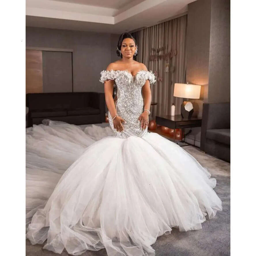Arabic Aso Oct Ebi Urious White Mermaid Wedding Dress Beaded Crystals Tulle Bridal Gowns Dresses ZJ Es es