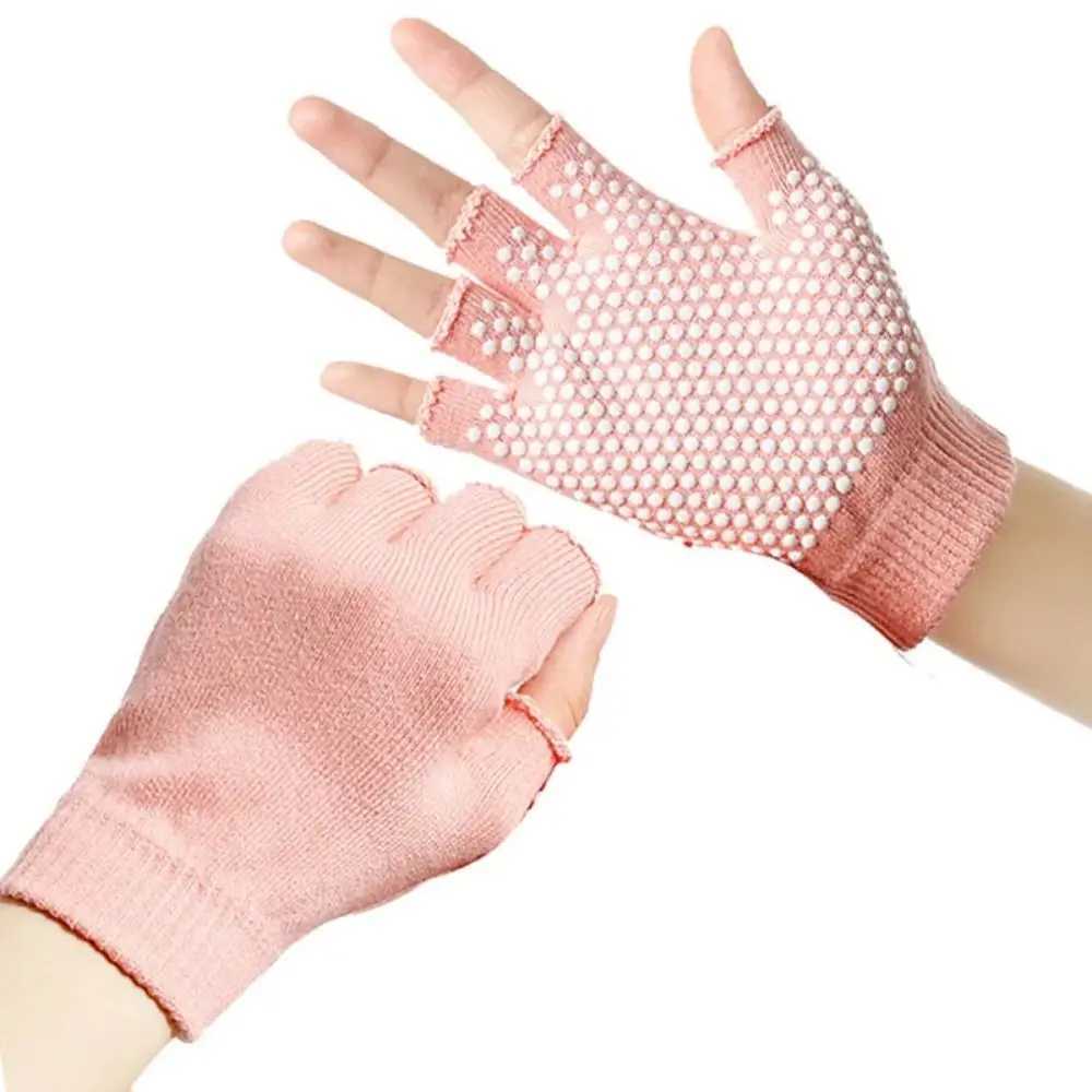 1 pair of warm and non slip yoga gloves womens half finger gloves Pilates indoor dance fitness training open finger glovesW241018