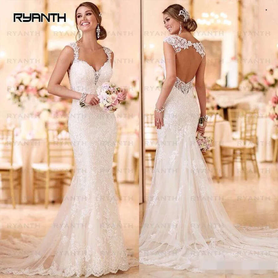 Backless Mermaid Dresses Newest Lace Applique Sweetheart Necke With Straps Hollow Back Custom Made Wedding Bridal Gowns