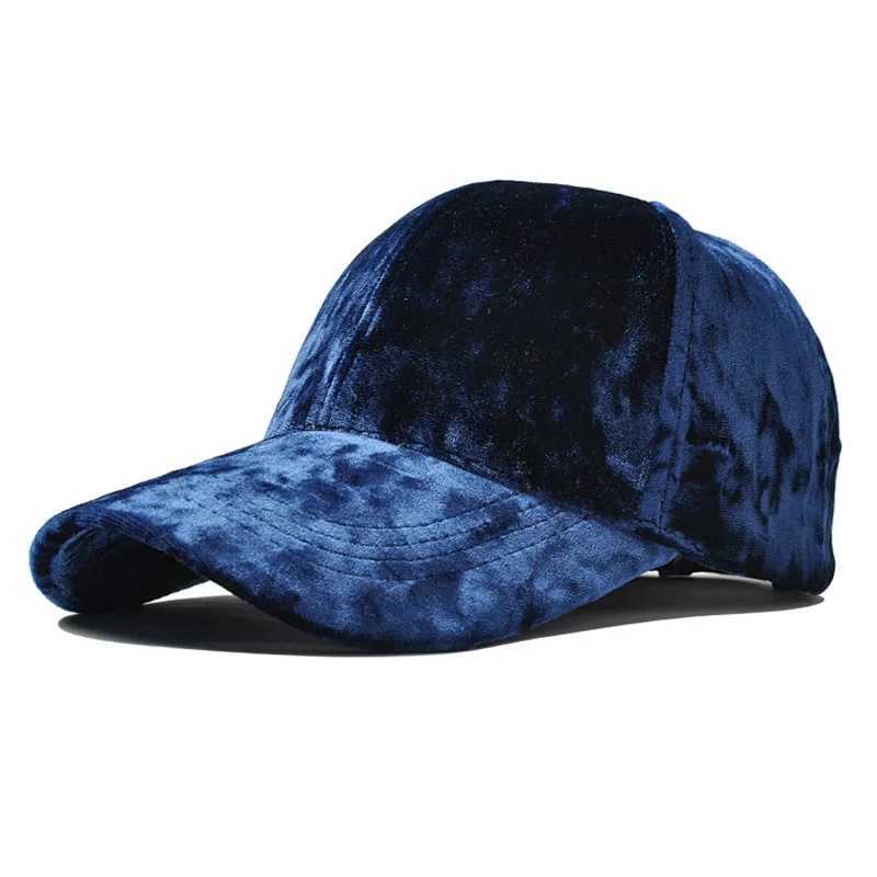 New Gold Velvet Baseball Cap Unisex Autumn and Winter Fashion Casual Curved Brim Hat Hip-hop Cap BobX241018