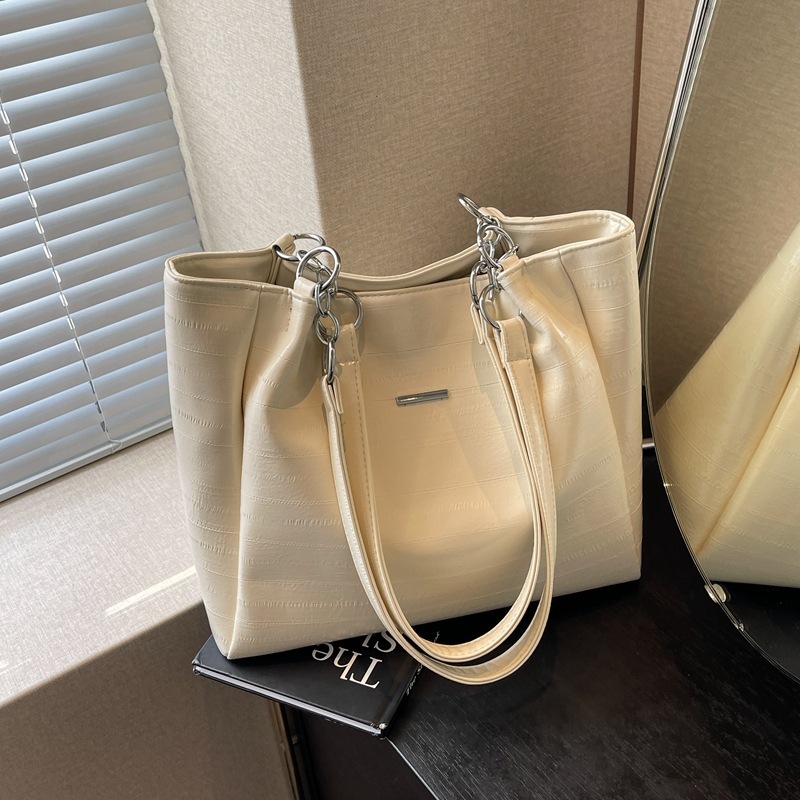High end large capacity for women 2024 new fashionable commuting eel patterned tote bag, niche and versatile shoulder bag #29 8a38e