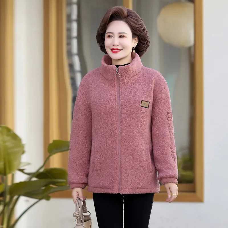 Lamb Wool Coat Women Winter New Parkas Mothers Cotton-Padded Coats Polar Fleece Jacket Middle-Aged Elderly Female Outerwear TopX241018