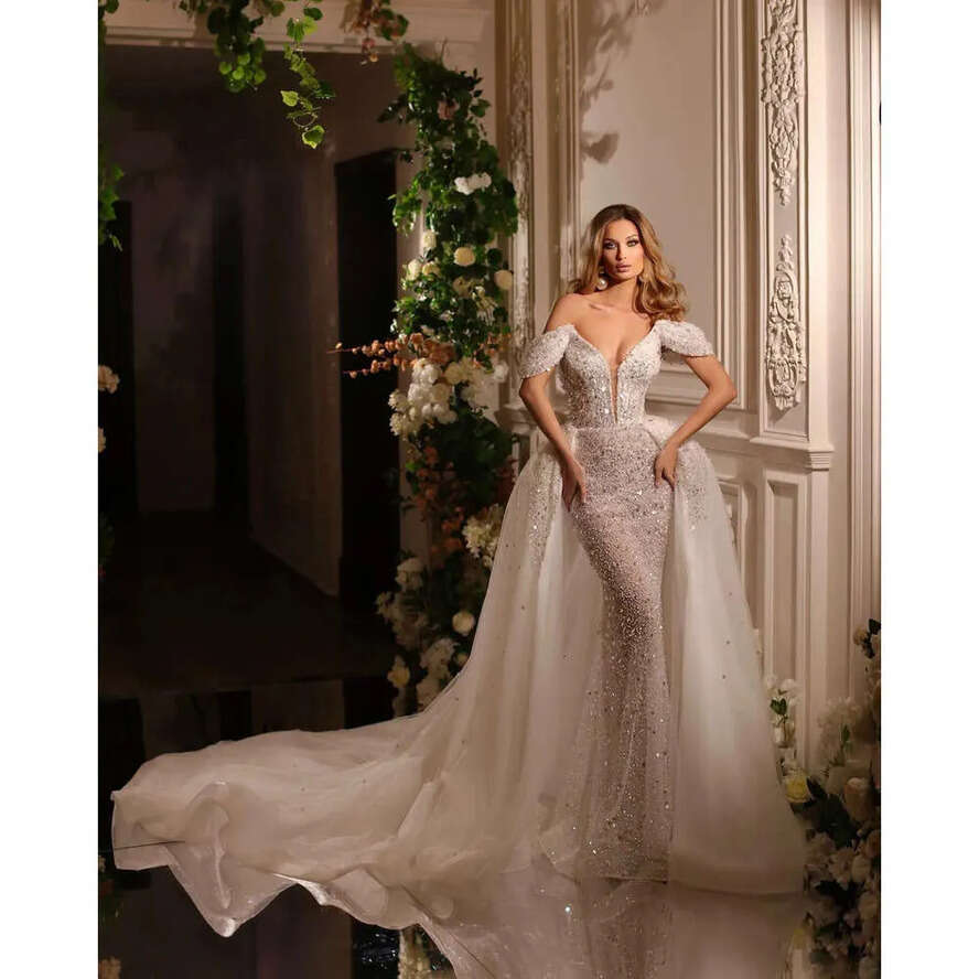 Gorgeous V Neck Off Mermaid The Wedding Dresses Shoulder Whole Body Sequins Backless Zipper Tulle Chapel Custom Made Plus Size Bridal Gown Vest De Nov