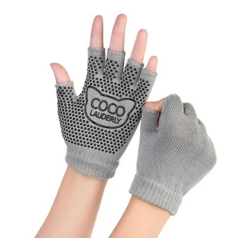 1. Half finger gloves indoor dance fitness yoga gloves new womens Pilates warm and non slip open finger glovesW241018